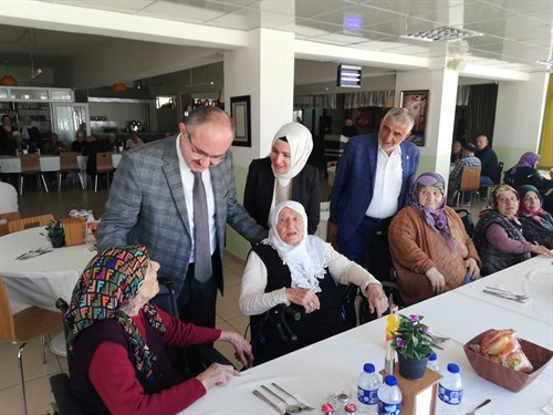Kaymakam Adem KELEŞ, Süleyman Demirel Huzur Evini Ziyaret Etti